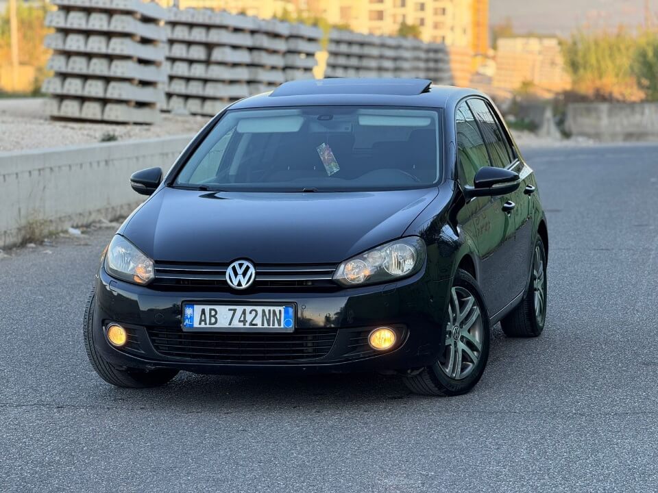 Volkswagen Golf VI